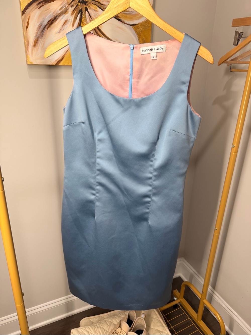 Blue Sleeveless Sheath Dress with Pink Lining